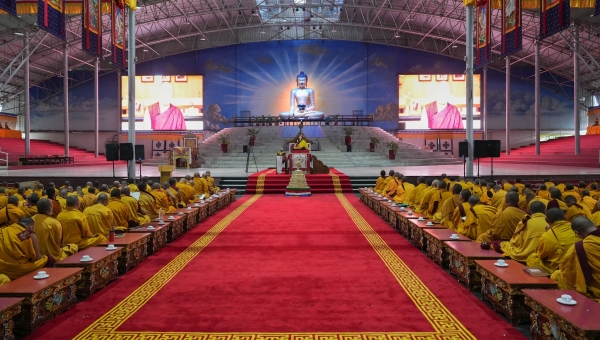 The Gyalwang Karmapa’s Teachings: Yangönpa’s Seven Pointing Outs
